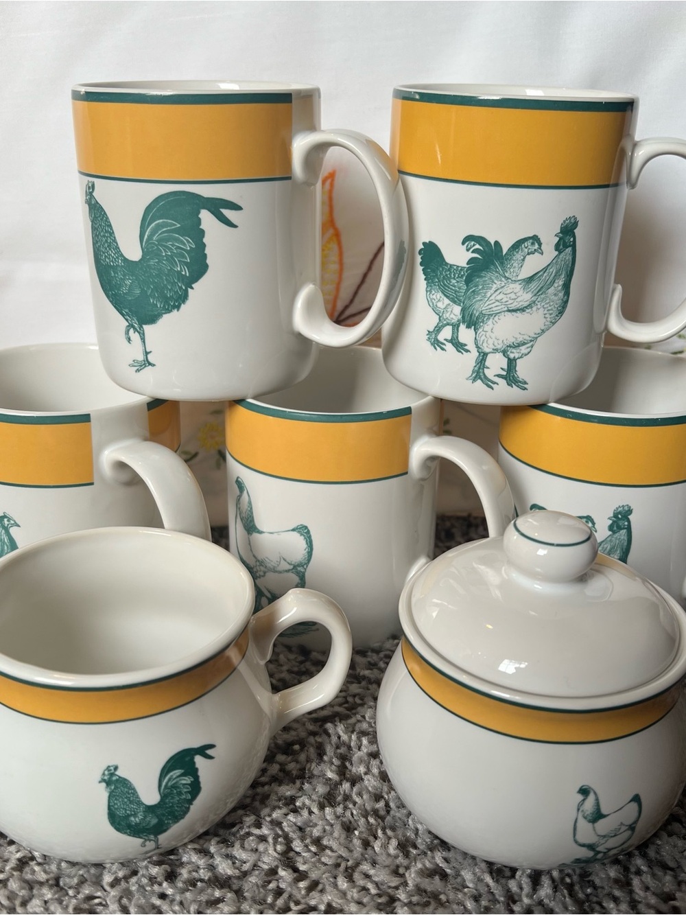 Green and Yellow Farmhouse Rooster Coffee Bar Set ☕🐓 - Picture 3 of 11